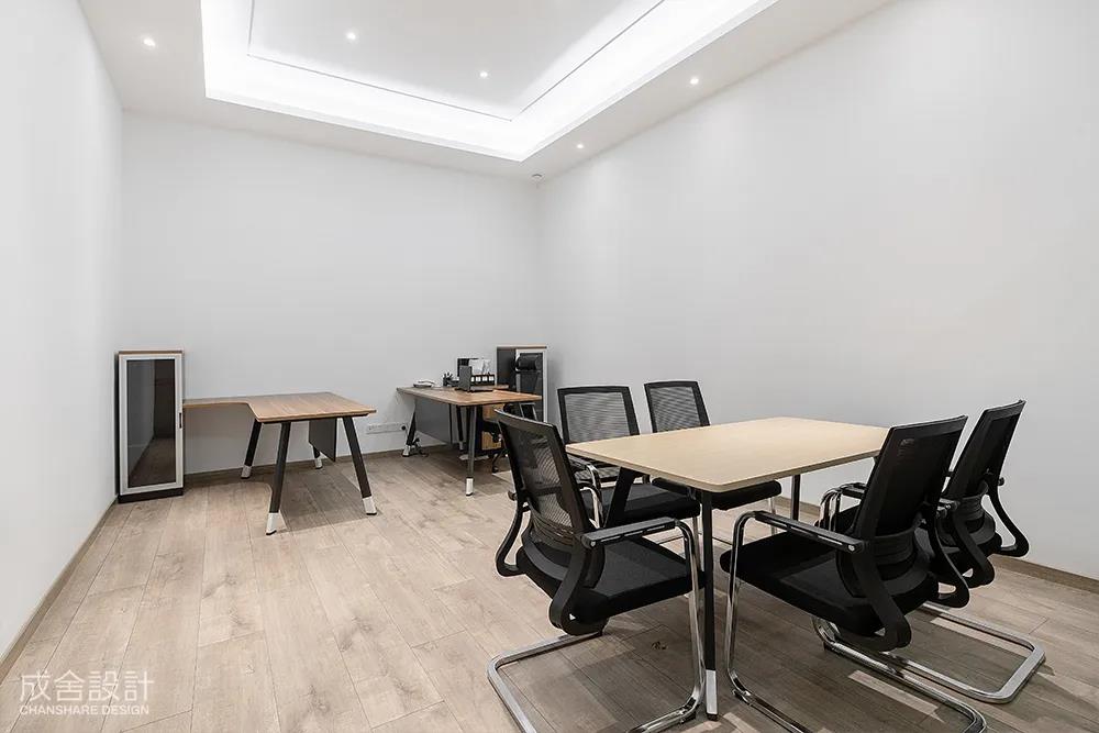 辦公區(qū)域 辦公區(qū)域