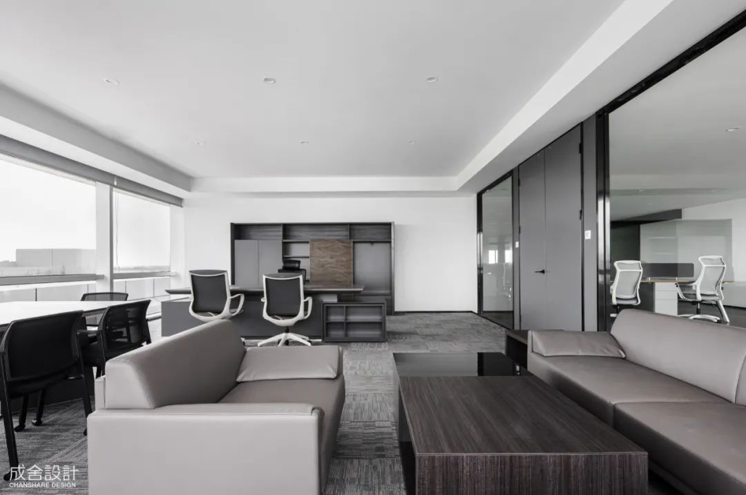 領(lǐng)導(dǎo)辦公室 領(lǐng)導(dǎo)辦公室